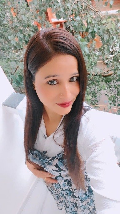 Call Girls service in Mahipalpur